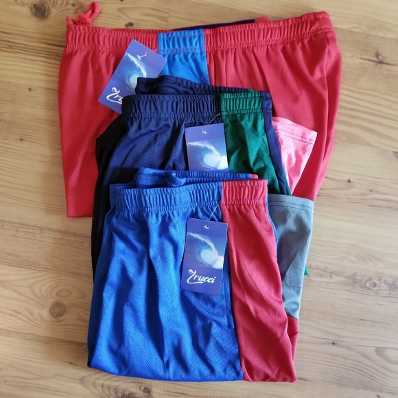 Zrucci Other - 3/$20 NWT Zrucci 3-Piece Workout Shorts w/ Pockets